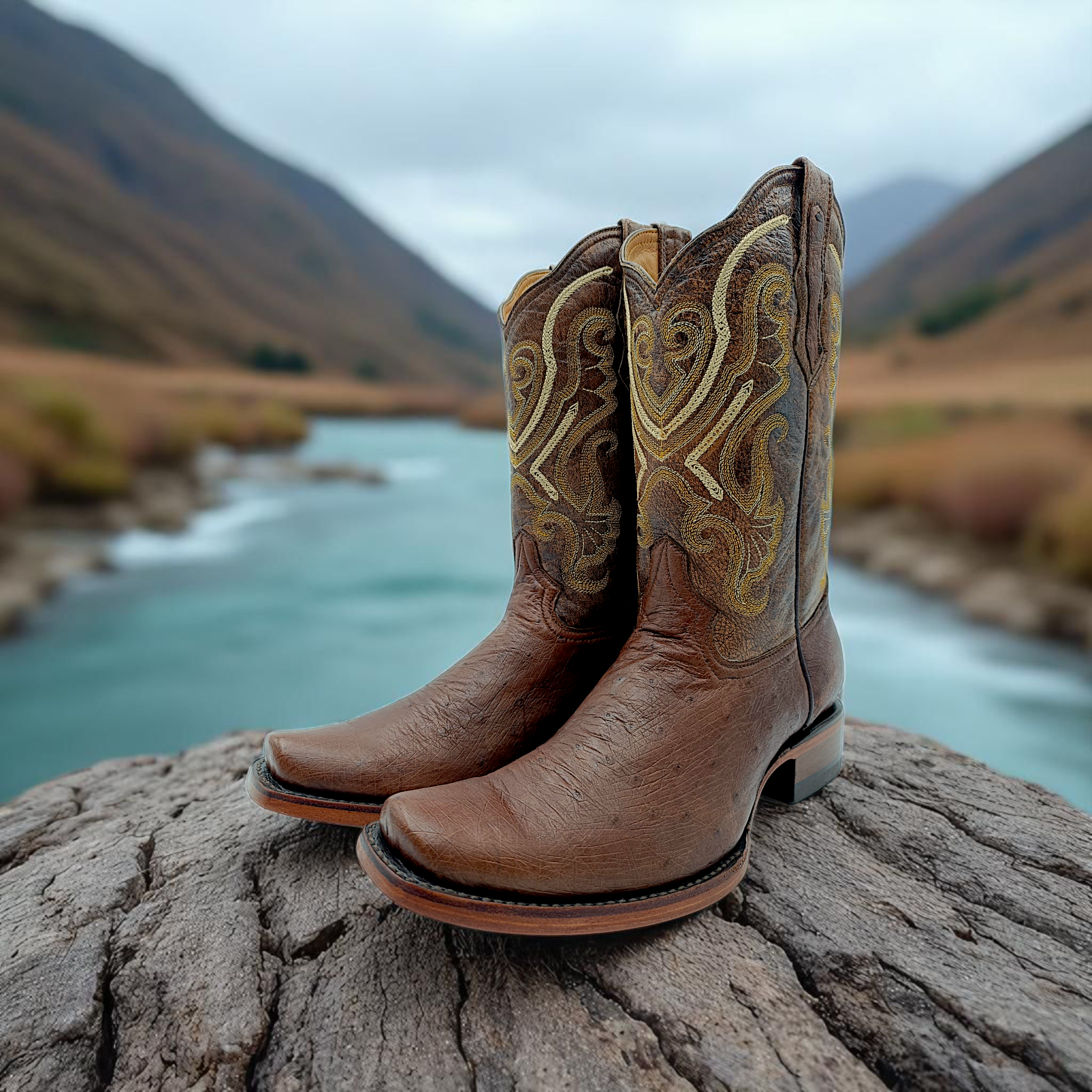 BOTA VAQUERA EN PIEL GENUINA DE AVESTRUZ PARA CABALLERO (M20)