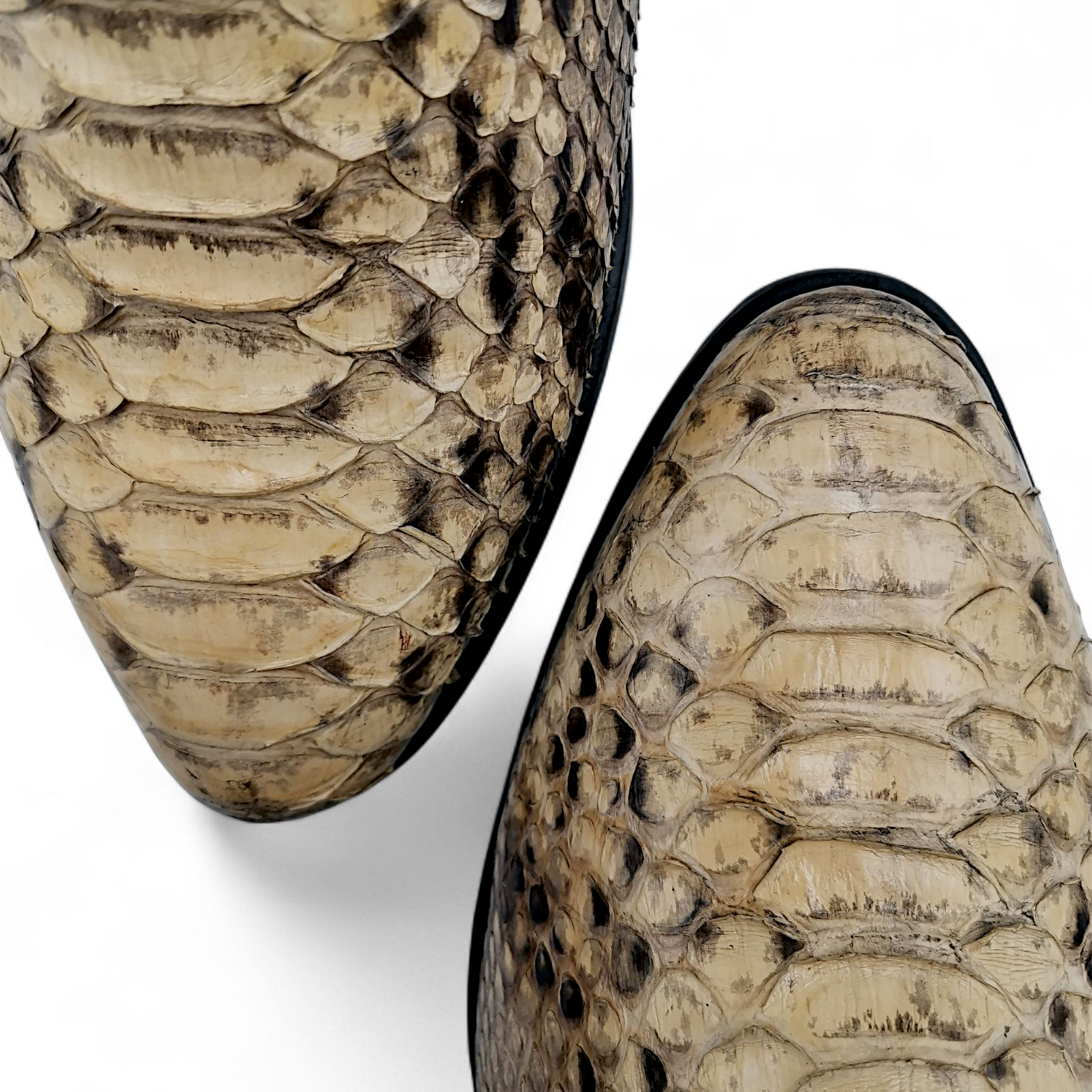BOTA VAQUERA EN PIEL GENUINA DE PYTHON PARA CABALLERO (MSN)