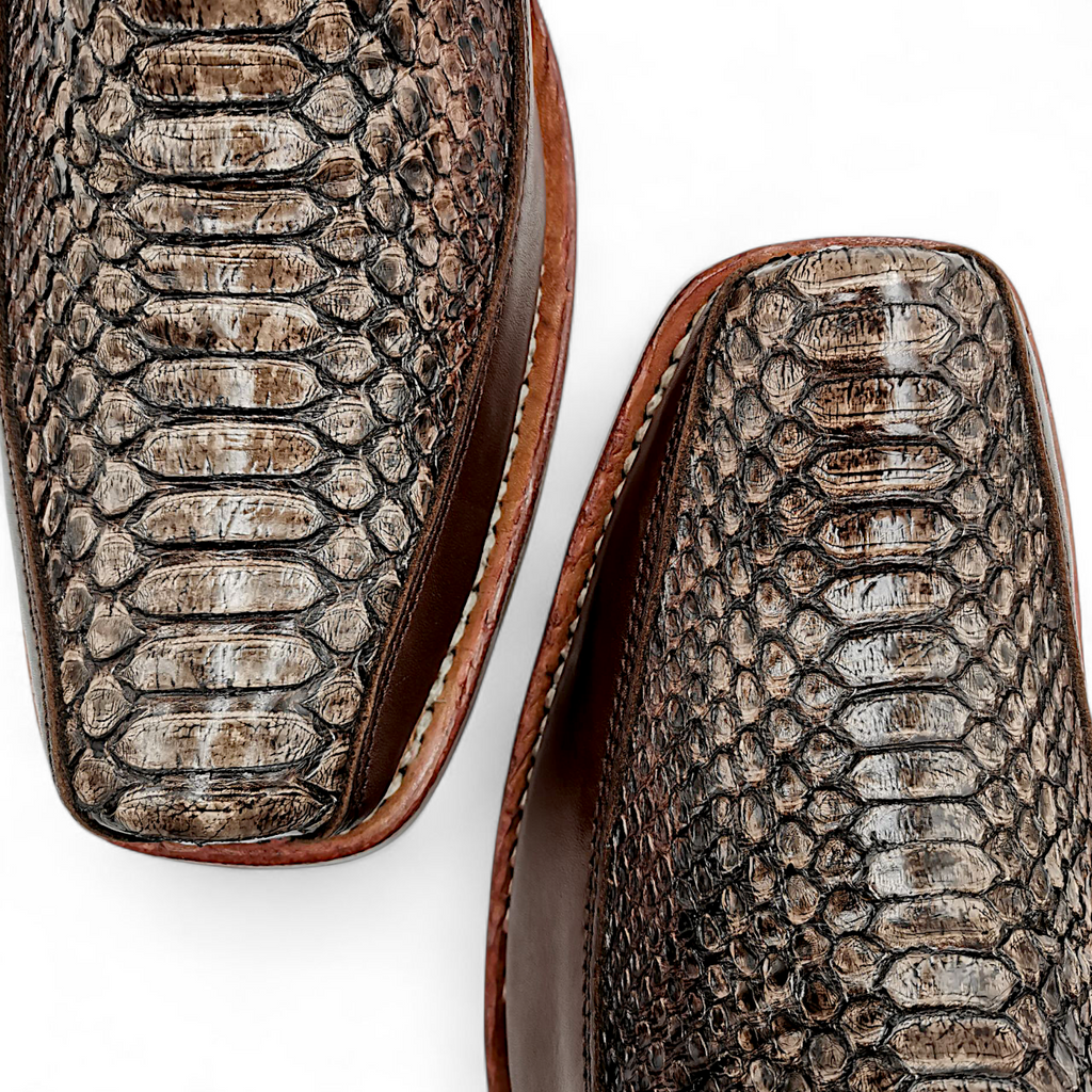 BOTA VAQUERA EN PIEL GENUINA DE PYTHON PARA CABALLERO (M)