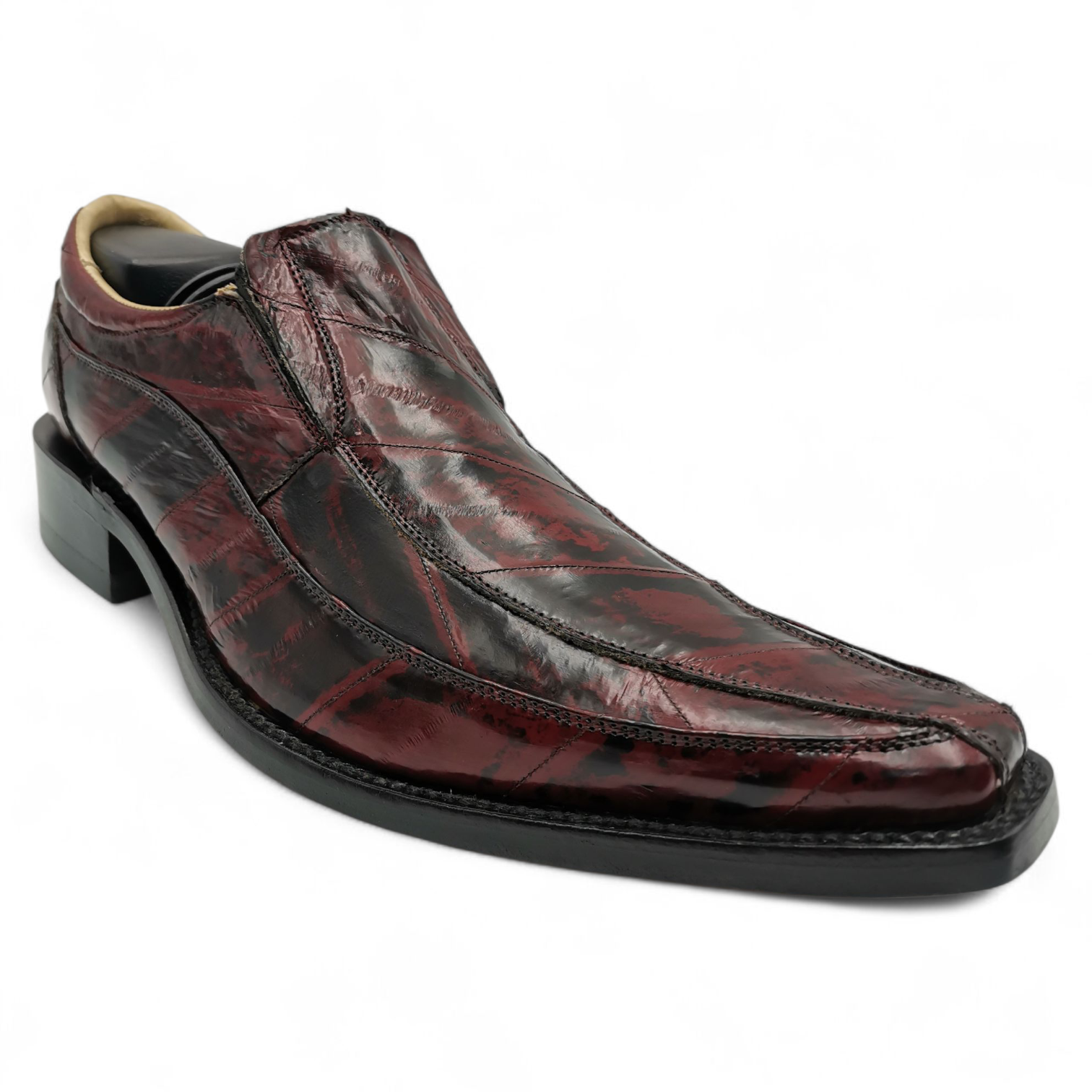 ZAPATO EN PIEL GENUINA DE ANGUILA PARA CABALLERO (M)