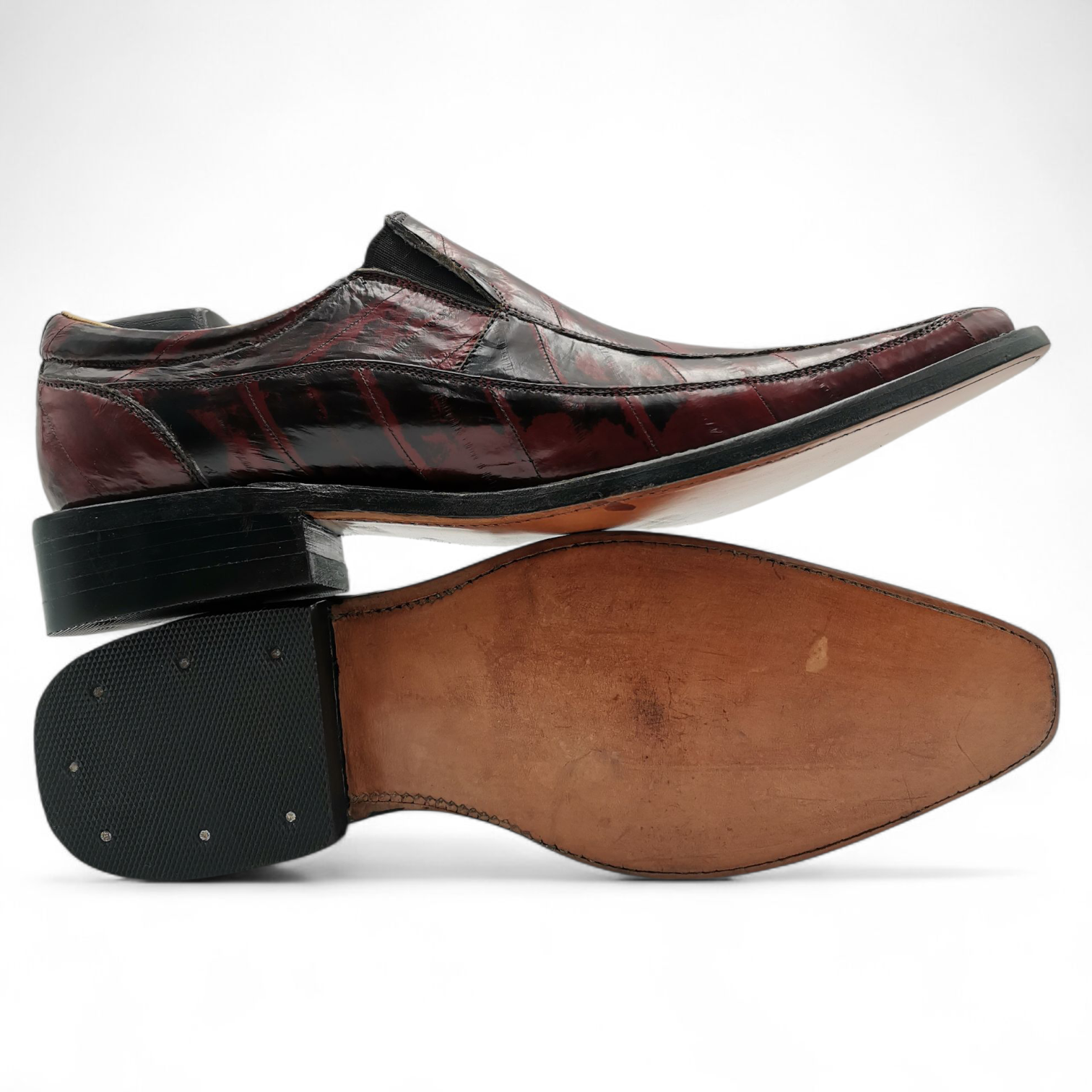 ZAPATO EN PIEL GENUINA DE ANGUILA PARA CABALLERO (M)