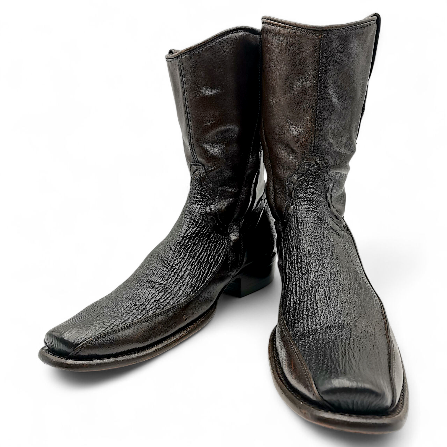 BOTA VAQUERA EN PIEL GENUINA DE TIBURÓN PARA CABALLERO (MSN)