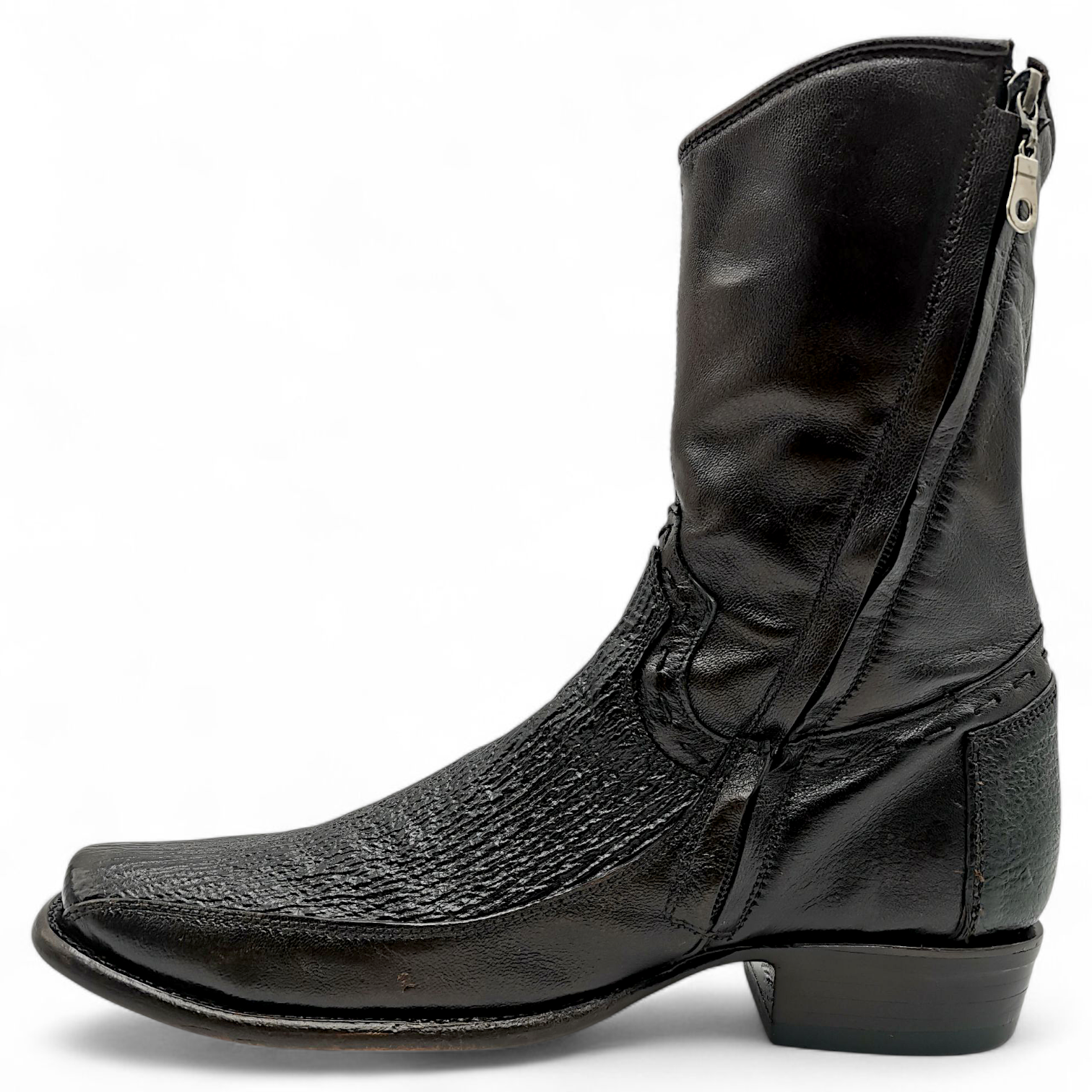 BOTA VAQUERA EN PIEL GENUINA DE TIBURÓN PARA CABALLERO (MSN)