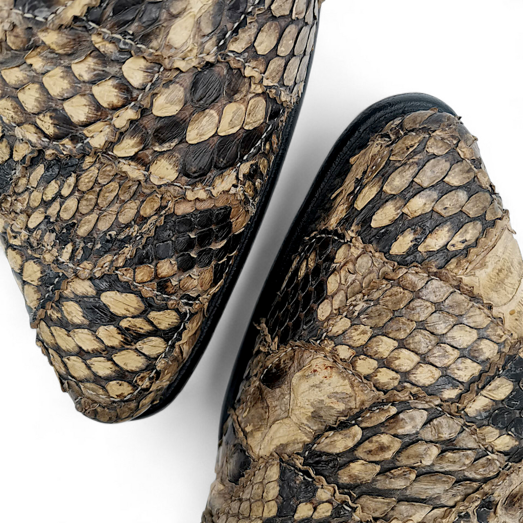 BOTA VAQUERA EN PIEL GENUINA DE PYTHON PARA CABALLERO (MSN)
